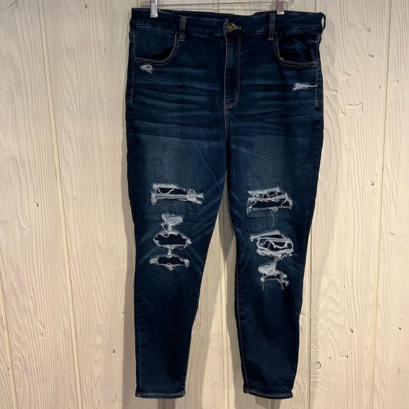American Eagle Outfitters Denim - American EAGLE Next Level Stretch Curvy Hi Rise Jeggings Distressed size 18short